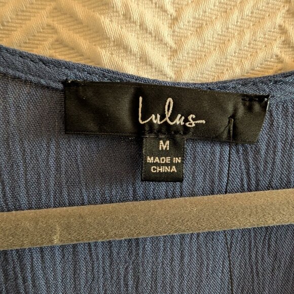 NWT Lulu's Heart of Marigold Denim Blue Wrap Maxi Dress Crepe Size Medium - Picture 3 of 16